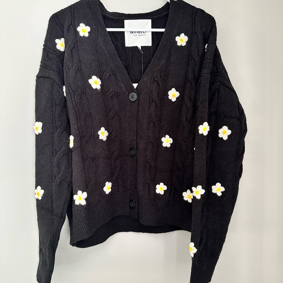 Aiden & Oak Floral Cardigan NWT ✨ Size Large! - Picture 3 of 4